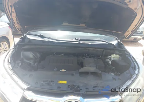 2015 Toyota Highlander Limited Platinum V6/Limited V6 from USA, damaged, VIN 5TDDKRFH0FS164173